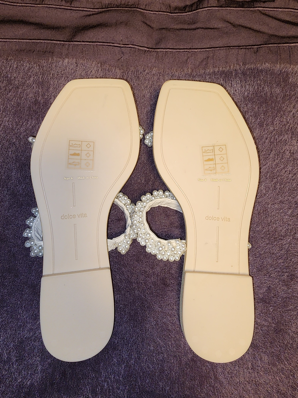 NWOB $40 Dolce Vita Cream Triple Beaded-Strap Sandals Size 6 - Picture 5 of 12